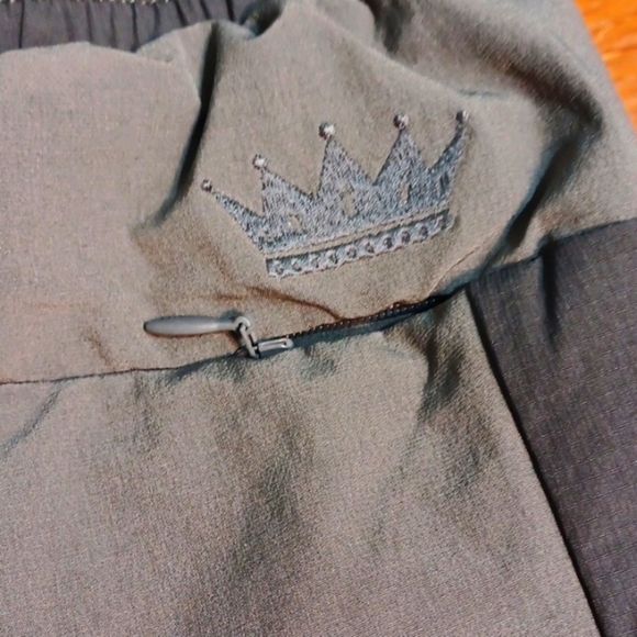 Mens Under 10 Gray Nylon Atheleisure Jogging Light Gray Pants  34 - Picture 3 of 9